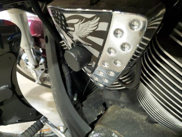 5VPDB36D5A3005140 - 2010 VICTORY MOTORCYCLES CROSS COUN برغندي صورة 8