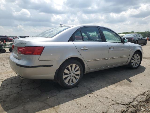 5NPEU4AF8AH610222 - 2010 HYUNDAI SONATA SE SILVER photo 3