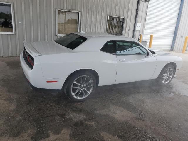 2C3CDZKG7MH681392 - 2021 DODGE CHALLENGER GT WHITE photo 3