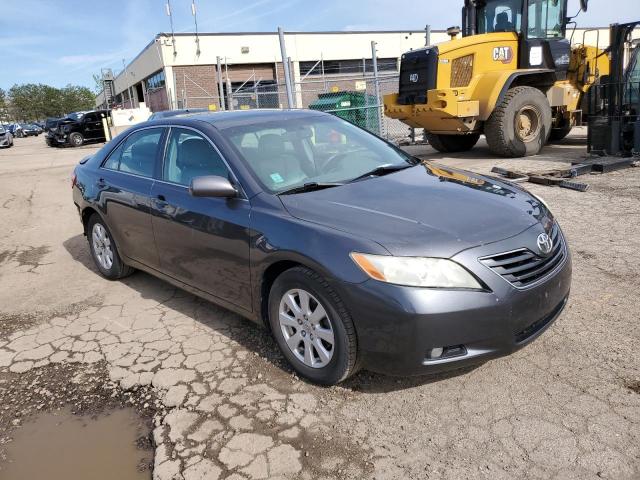 4T1BK46K89U591828 - 2009 TOYOTA CAMRY SE GRAY photo 4