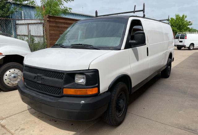 1GCGG29V171146433 - 2007 CHEVROLET EXPRESS G2 WHITE photo 2