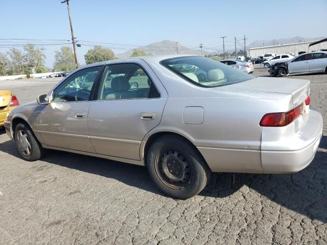 4T1BF22KXVU911305 - 1997 TOYOTA CAMRY CE GOLD photo 2