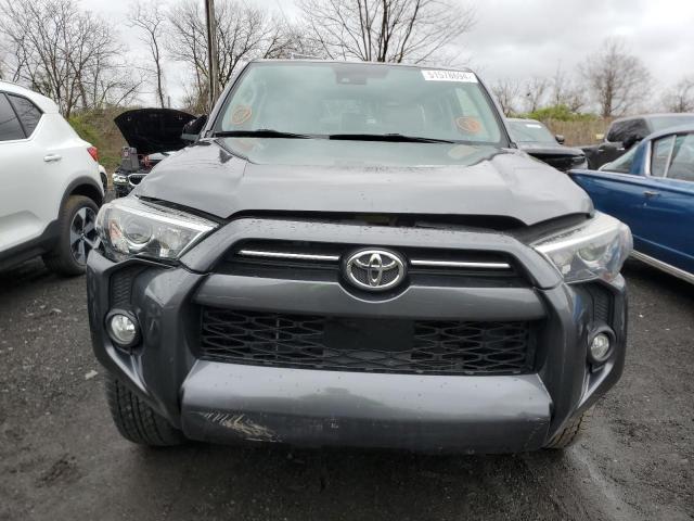 JTEBU5JRXL5809368 - 2020 TOYOTA 4RUNNER SR5/SR5 PREMIUM GRAY photo 5