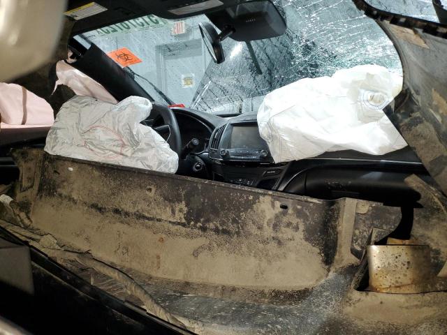 2G4GU5GX0H9112006 - 2017 BUICK REGAL GS შავი ფოტო 8