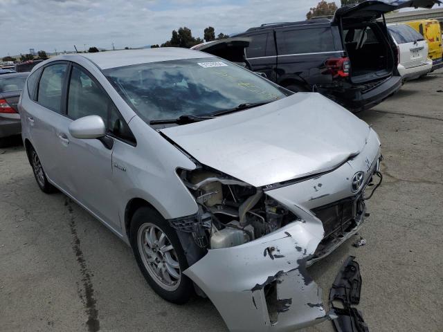 JTDZN3EU9EJ011201 - 2014 TOYOTA PRIUS V SILVER photo 4