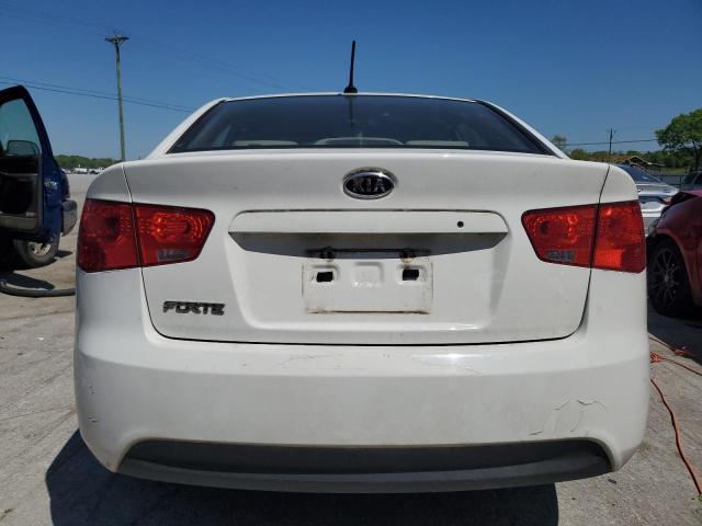 KNAFT4A20A5875556 - 2010 KIA FORTE LX WHITE photo 6