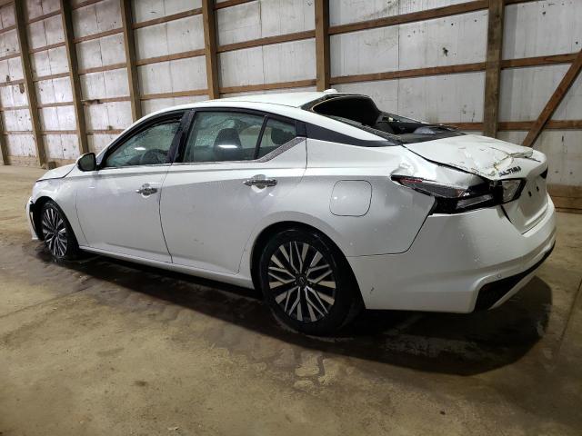 1N4BL4DV4PN381111 - 2023 NISSAN ALTIMA SV WHITE photo 2