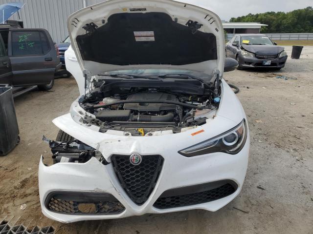 ZASPAKBN6M7D11680 - 2021 ALFA ROMEO STELVIO TI WHITE photo 12