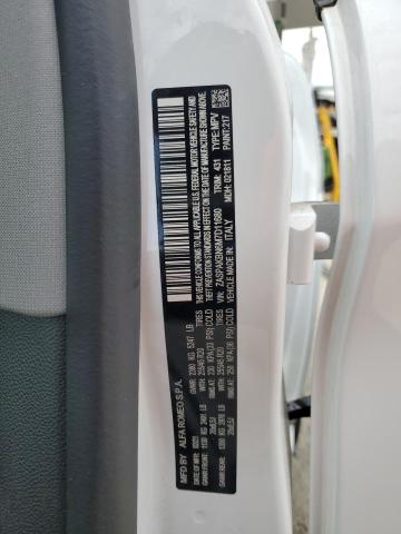 ZASPAKBN6M7D11680 - 2021 ALFA ROMEO STELVIO TI WHITE photo 14