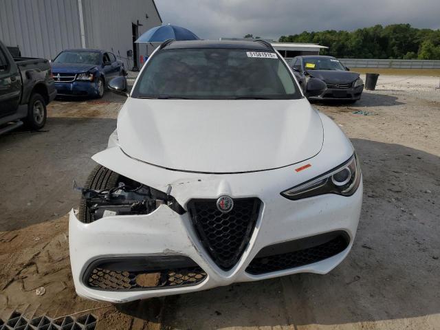 ZASPAKBN6M7D11680 - 2021 ALFA ROMEO STELVIO TI WHITE photo 5