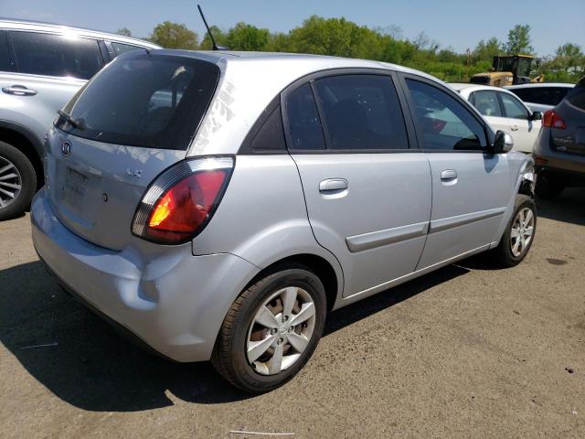 KNADH5A39B6793067 - 2011 KIA RIO BASE SILVER photo 3