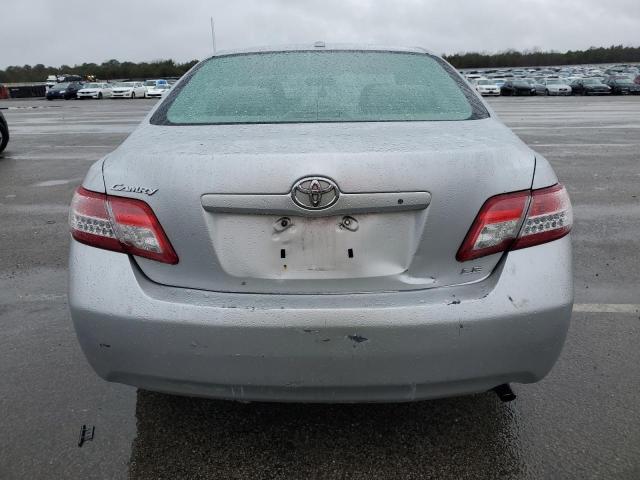 4T1BF3EK3AU090186 - 2010 TOYOTA CAMRY BASE Արծաթագույն լուսանկար 6