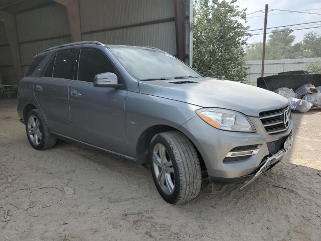 4JGDA5HB3CA051701 - 2012 MERCEDES-BENZ ML 350 4MATIC GRAY photo 4