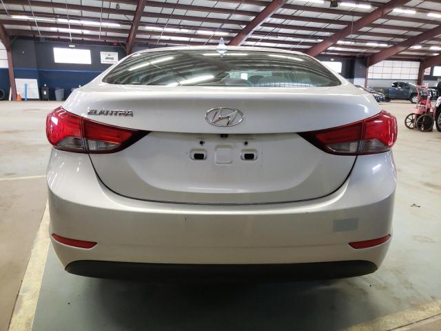 5NPDH4AE2FH594081 - 2015 HYUNDAI ELANTRA SE SILVER photo 6