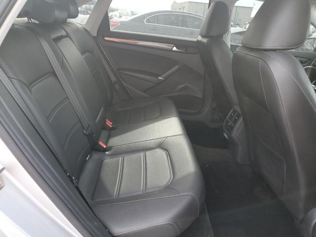 1VWMA7A32LC018743 - 2020 VOLKSWAGEN PASSAT R-LINE Gümüş foto 10