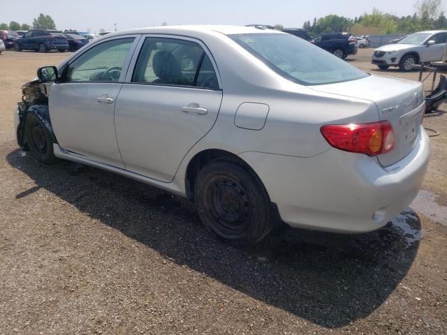 2T1BU4EE4AC253709 - 2010 TOYOTA COROLLA BASE SILVER photo 2