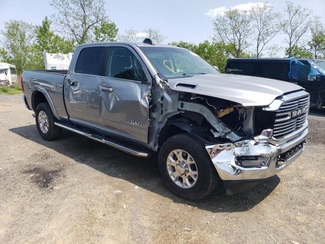 3C6UR5FJ9NG315619 - 2022 RAM 2500 LARAMIE SILVER photo 4