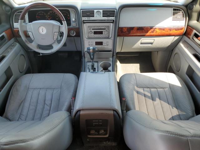 5LMFU28536LJ08428 - 2006 LINCOLN NAVIGATOR ვერცხლისფერი ფოტო 8