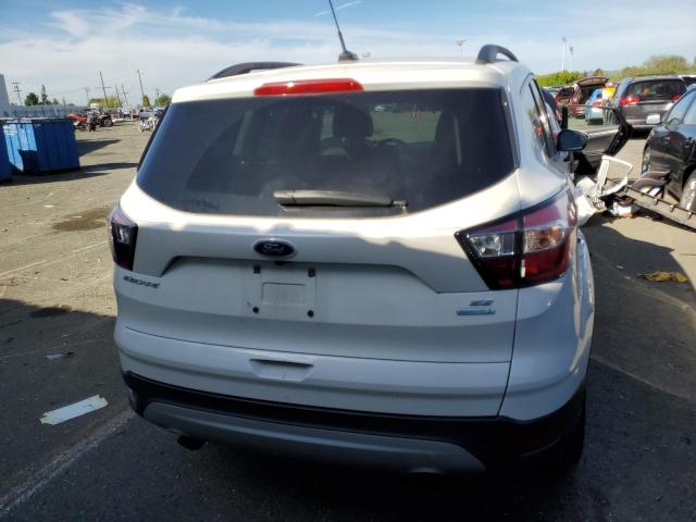 1FMCU0GD8HUA68623 - 2017 FORD ESCAPE SE WHITE photo 6