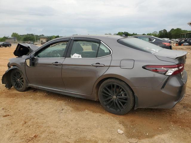 4T1K61AKXMU521539 - 2021 TOYOTA CAMRY XSE GRAY photo 2