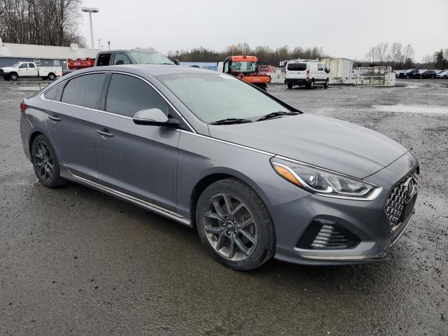 5NPE34AB1JH673789 - 2018 HYUNDAI SONATA SPORT GRAY photo 4