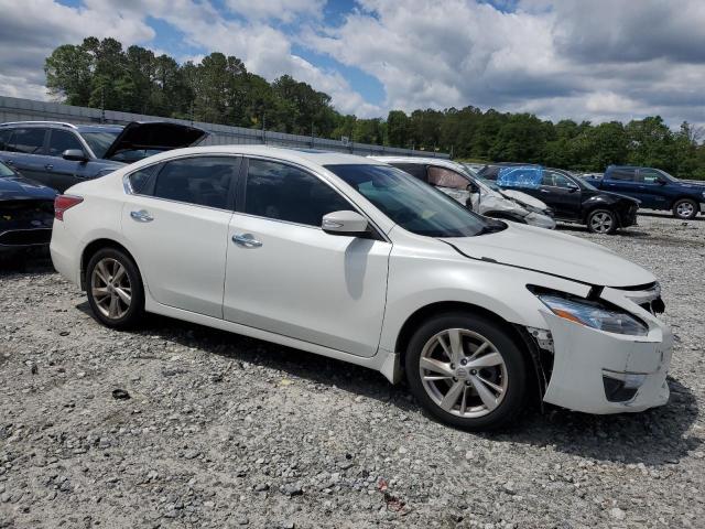 1N4AL3AP4FN861983 - 2015 NISSAN ALTIMA 2.5 WHITE photo 4