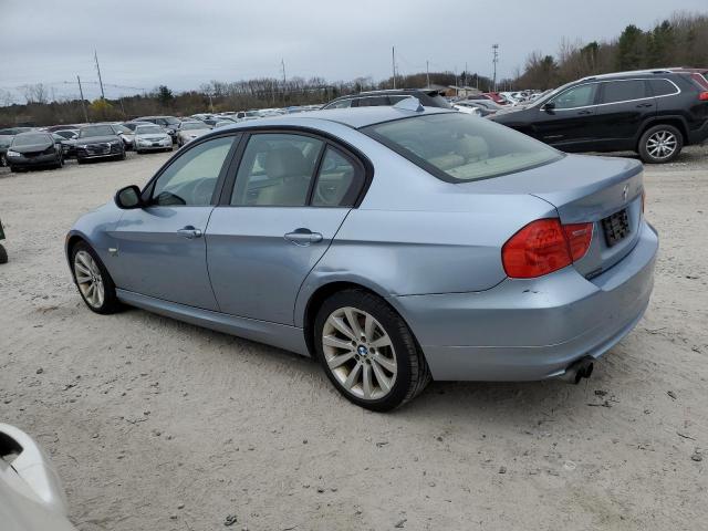 WBAPK5C51BA657932 - 2011 BMW 328 XI SULEV BLUE photo 2