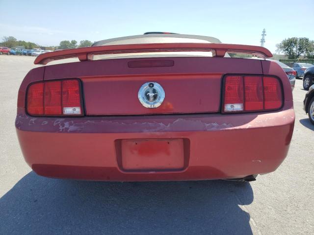 1ZVFT84NX55233686 - 2005 FORD MUSTANG MAROON photo 6