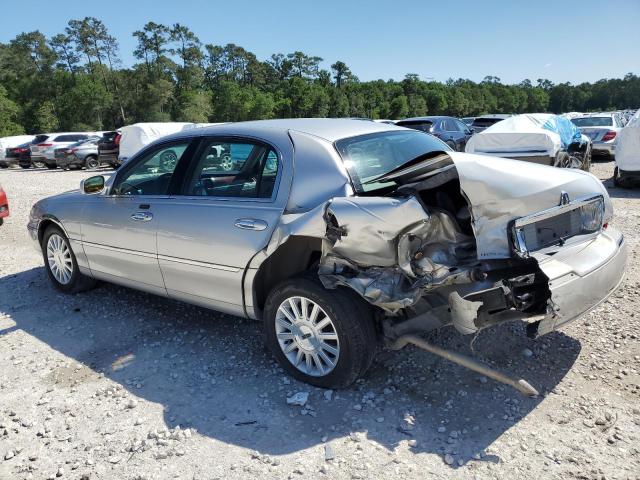 1LNHM81W33Y630251 - 2003 LINCOLN TOWN CAR EXECUTIVE Արծաթագույն լուսանկար 2