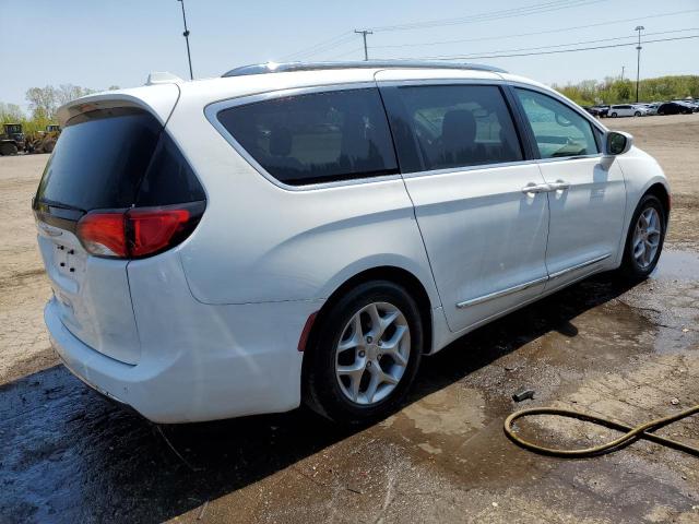 2C4RC1EG6JR292593 - 2018 CHRYSLER PACIFICA TOURING L PLUS WHITE photo 3