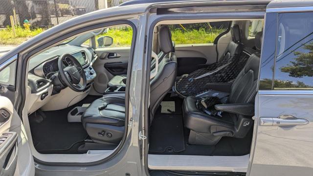 2C4RC1BG1NR165860 - 2022 CHRYSLER PACIFICA TOURING L 灰色 照片 6