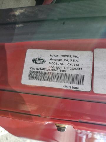 1M1AW02Y2CM018602 - 2012 MACK 600 CXU600 RED photo 10