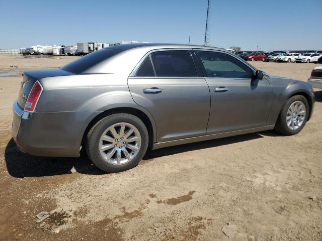 2C3CCACGXCH237697 - 2012 CHRYSLER 300 LIMITED GRAY photo 3