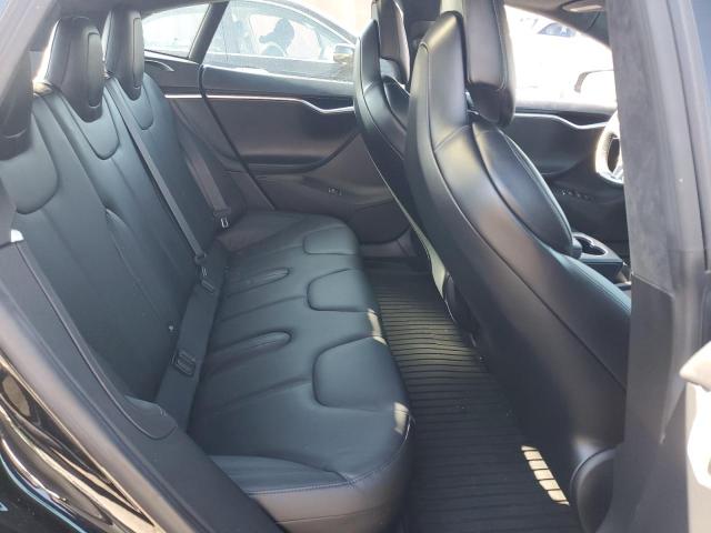 5YJSA1E44HF200142 - 2017 TESLA MODEL S შავი ფოტო 10