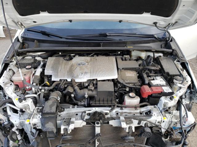 JTDKARFP7H3006676 - 2017 TOYOTA PRIUS PRIM 白色 照片 11