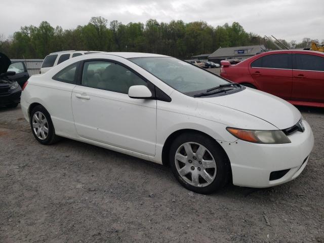 2HGFG12647H573116 - 2007 HONDA CIVIC LX WHITE photo 4