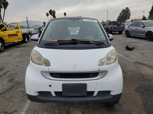 WMEEJ31X88K151265 - 2008 SMART FORTWO PURE WHITE photo 5