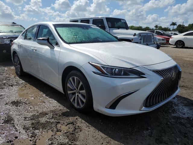 58ADZ1B14LU078639 - 2020 LEXUS ES 350 WHITE photo 4