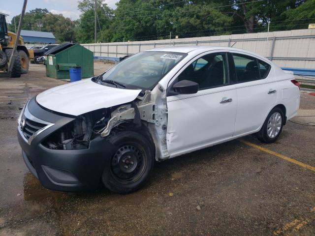 3N1CN7AP9HL868910 - 2017 NISSAN VERSA S WHITE photo 1