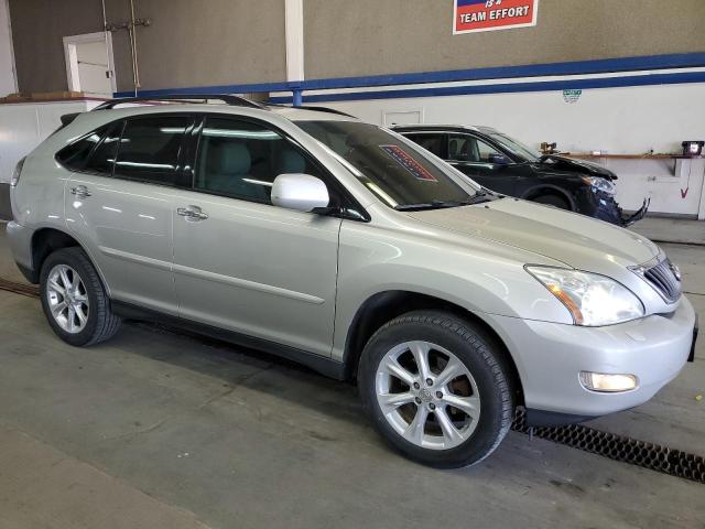 2T2HK31U78C057986 - 2008 LEXUS RX 350 SILVER photo 4