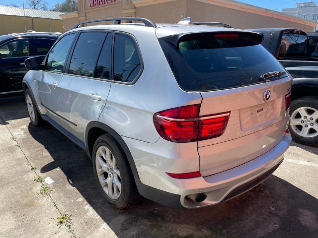 5UXZV4C53CL760738 - 2012 BMW X5 XDRIVE35I SILVER photo 3