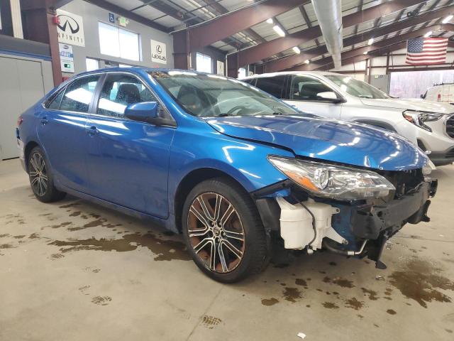 4T1BF1FK3GU500738 - 2016 TOYOTA CAMRY LE BLUE photo 4