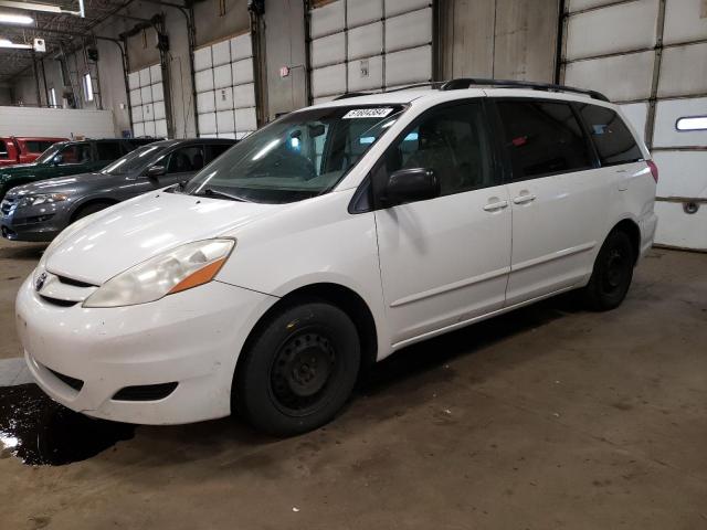 5TDZK23C48S181826 - 2008 TOYOTA SIENNA CE WHITE photo 1