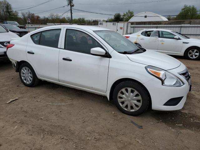 3N1CN7AP0HL893047 - 2017 NISSAN VERSA S WHITE photo 4