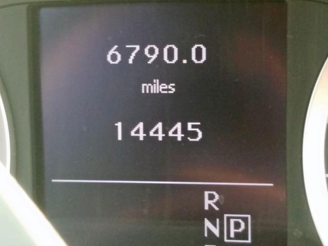 SJKCH5CP5JA054155 - 2018 INFINITI QX30 BASE  photo 8