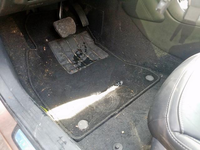 SJKCH5CP5JA054155 - 2018 INFINITI QX30 BASE  photo 9