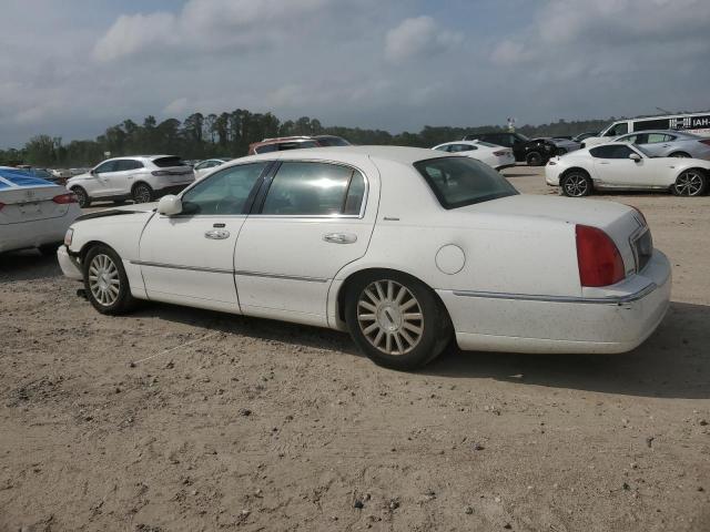 1LNHM81W73Y652530 - 2003 LINCOLN TOWN CAR EXECUTIVE Weiß Foto 2