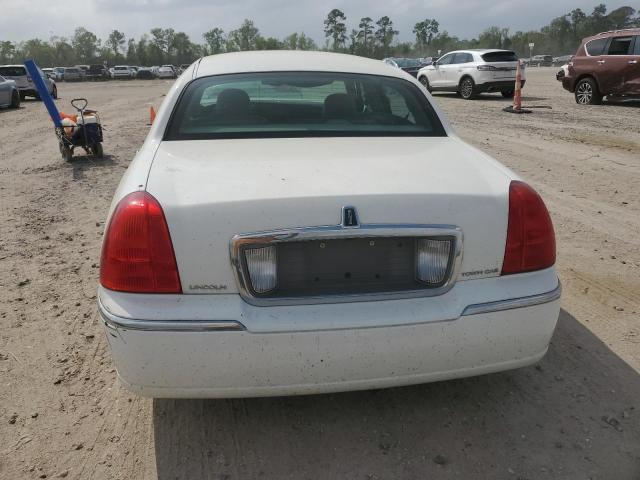 1LNHM81W73Y652530 - 2003 LINCOLN TOWN CAR EXECUTIVE Weiß Foto 6