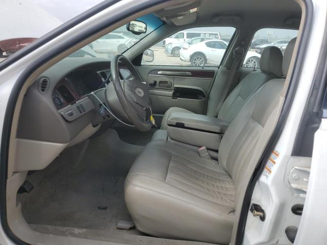 1LNHM81W73Y652530 - 2003 LINCOLN TOWN CAR EXECUTIVE Weiß Foto 7