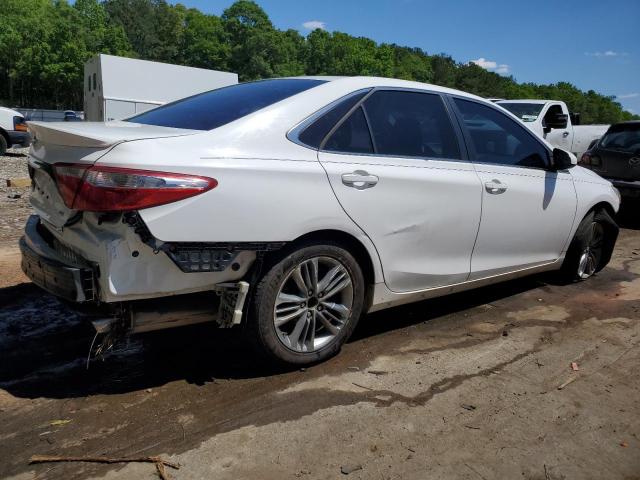 4T1BF1FK8FU016577 - 2015 TOYOTA CAMRY LE WHITE photo 3